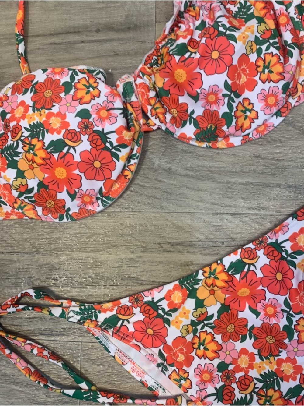 Zaful Floral Ruffle String Bikini Swim Set - Picture 5 of 10